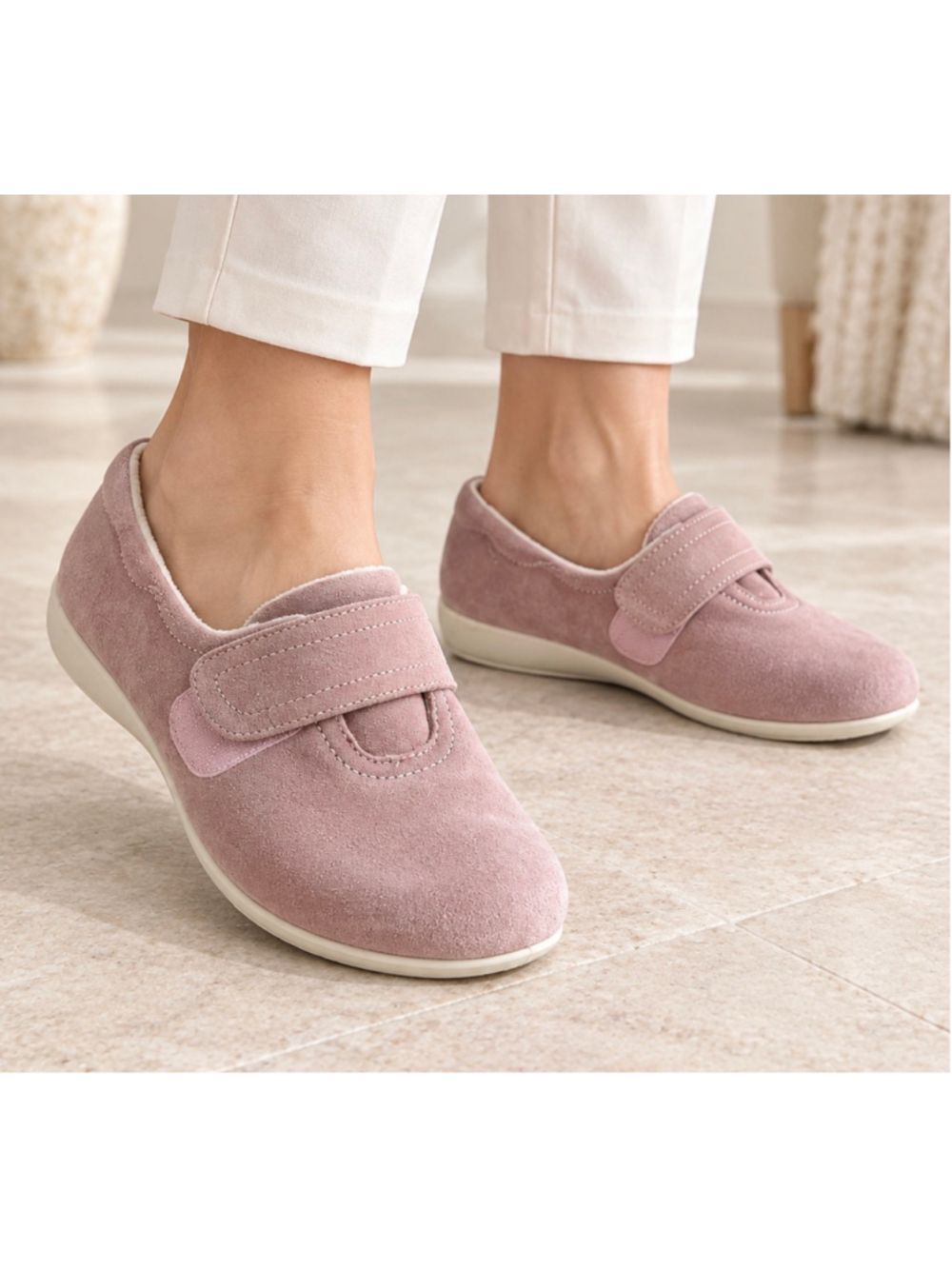 Women's Hotter Pink Suede Slippers Size 9. US